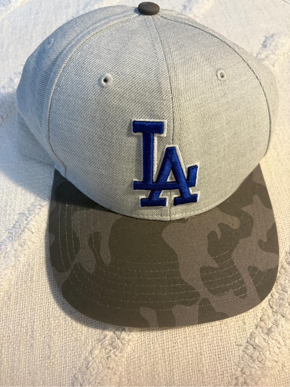 LA Dodgers Two-Tone Snapback Cap — Grey Crown with Olive Camo Brim